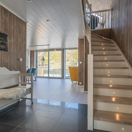 Holiday home Seafront New In Lofoten