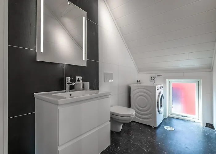 Seafront New In Lofoten Tatil Evi
