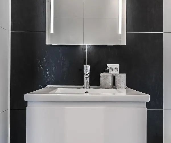 Seafront New In Lofoten Tatil Evi